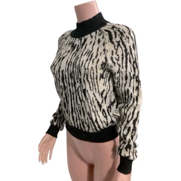 Free People Zebra Print Sweater Wool Blend Leave Me Wild Mock Neck Size XS - Picture 5 of 11